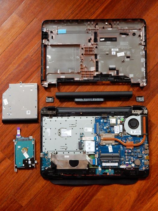 Piese laptopuri tablete și telefoane