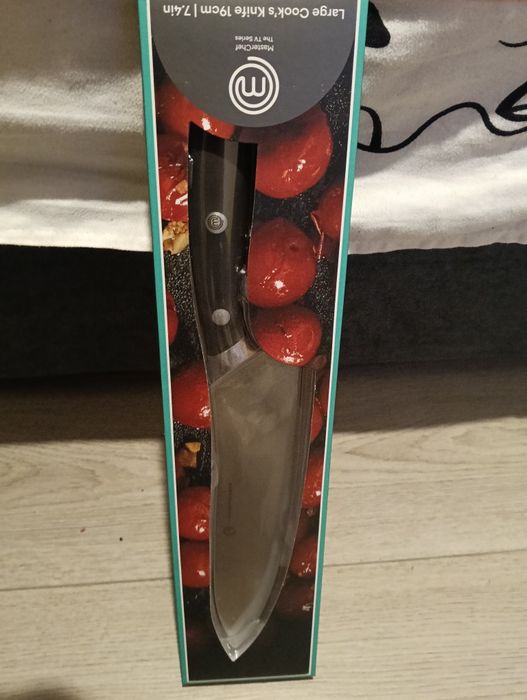 Cuțitul Bucătarului. La 86 lei. Fixx.