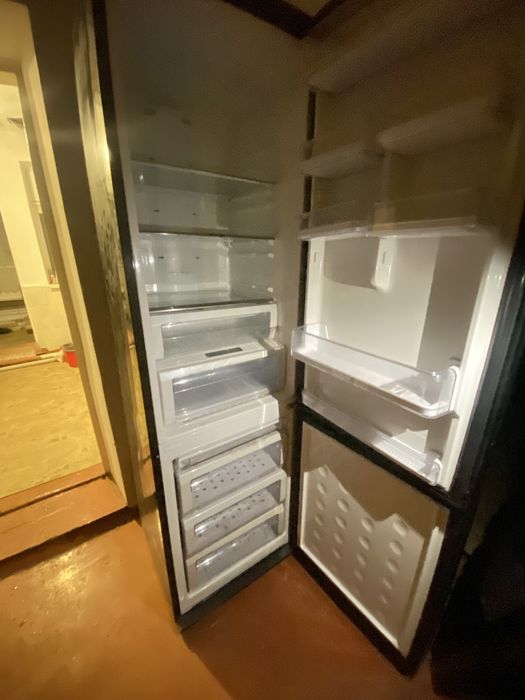 Продам холодильник самсунг