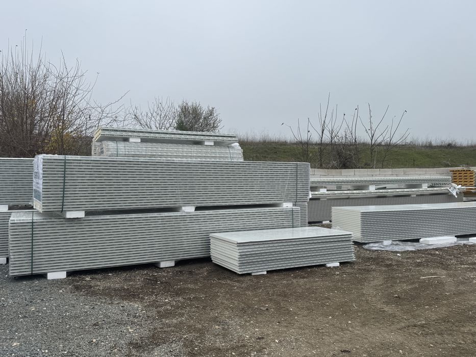 Panouri sandwich hale magazii garaje