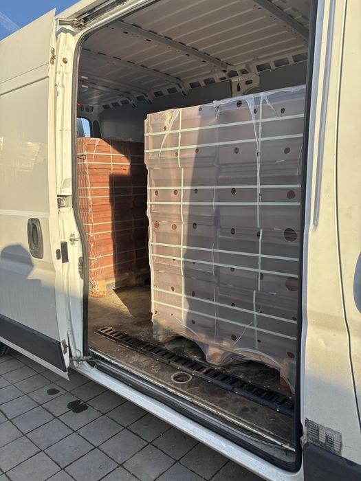 Доставка на строителни материали