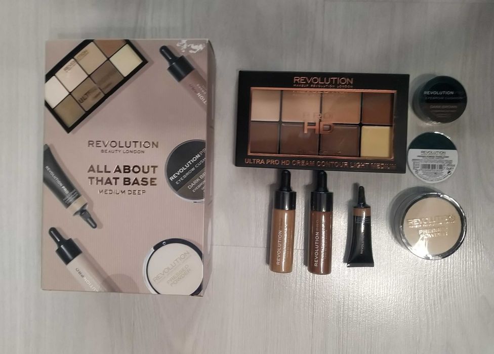 Козметичен комплект Revolution
