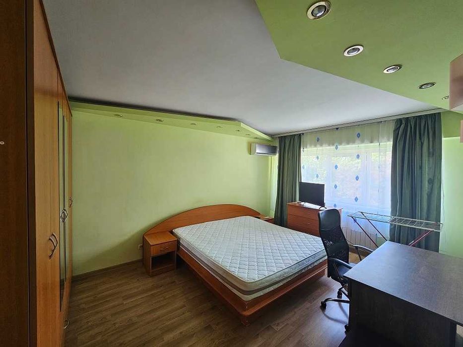 Garsoniera decomandata Dacia, bdul Tomis zona Tavola