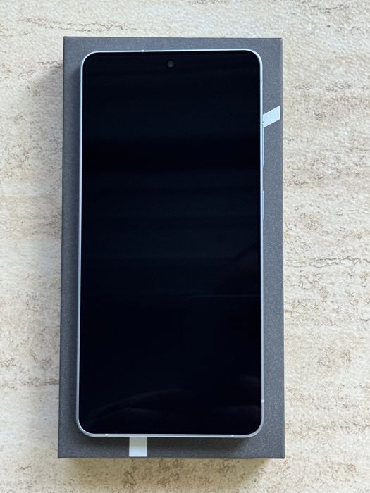 Samsung S26 Ultra 512GB / Sky Blue / КАТО НОВ / 2г. ГАРАНЦИЯ!