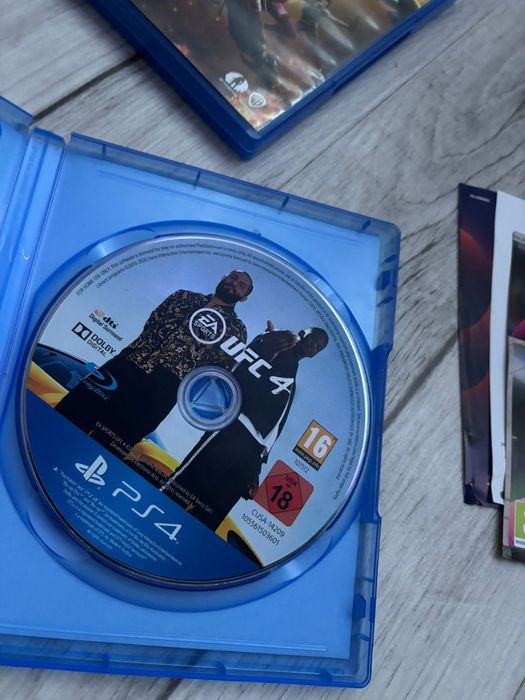 Продам Sony Playstation 5