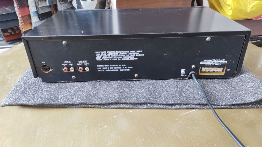 дек Akai  HX-A101M