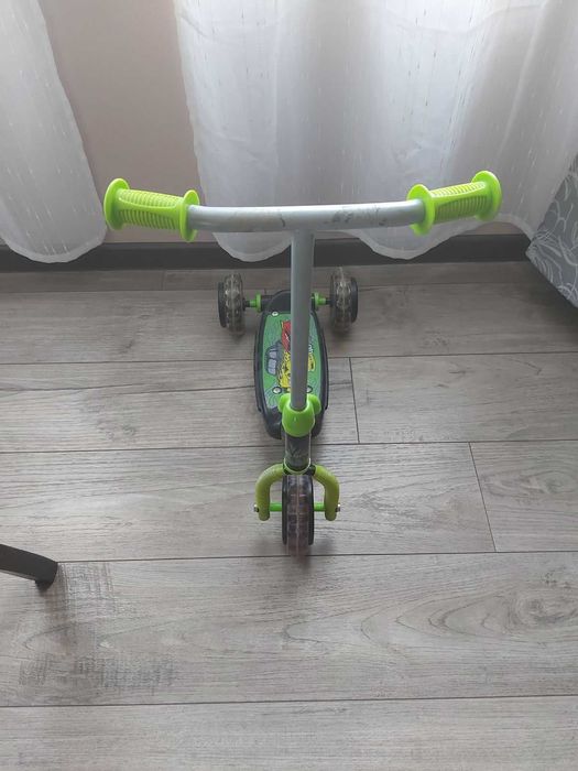 Детска тротинетка с 3 колела
