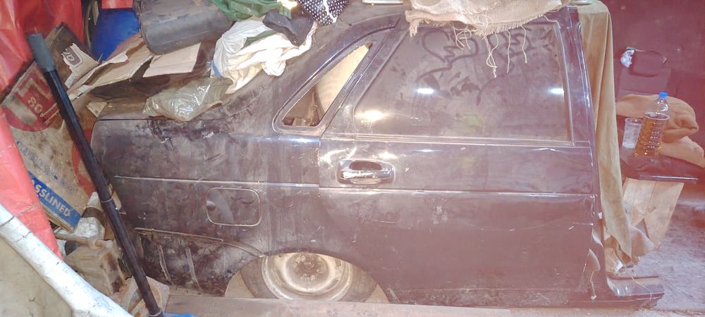 Продам пол кузова приора 2