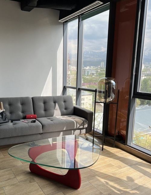 Интерьерная лампа