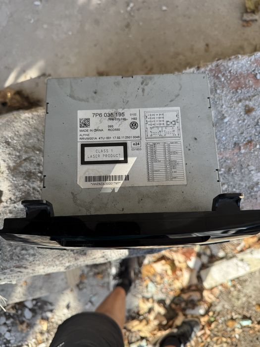 OEM Volkswagen VW Touareg 7P Radio 7P6035195 RCD-550