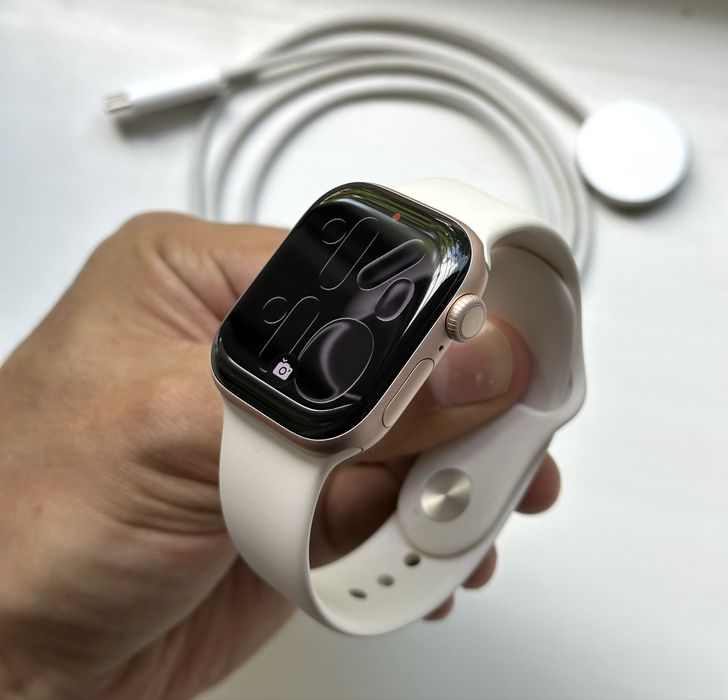 Apple iWatch 10 Gold 42mm 100%