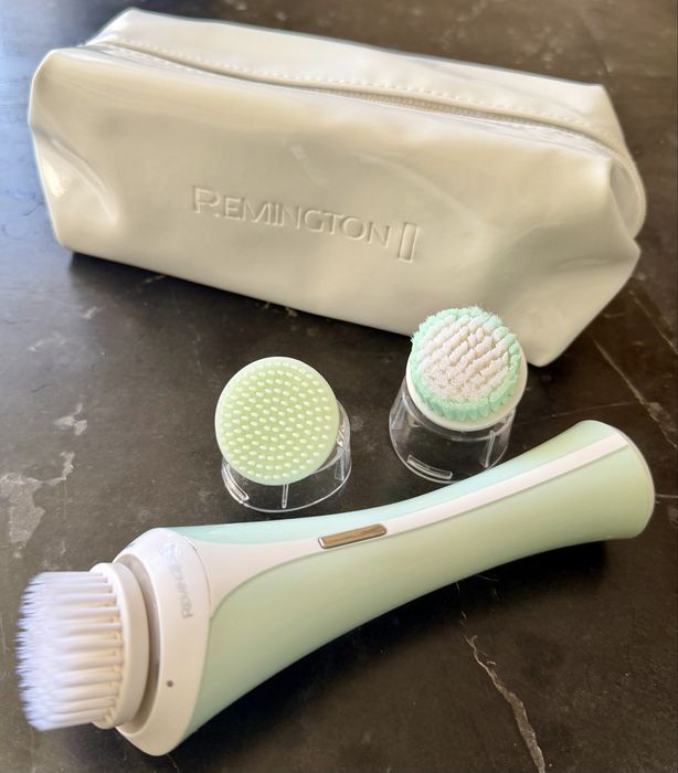 Четка за почистване на лице Remington