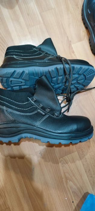 Ботинки зимние летние рабочие