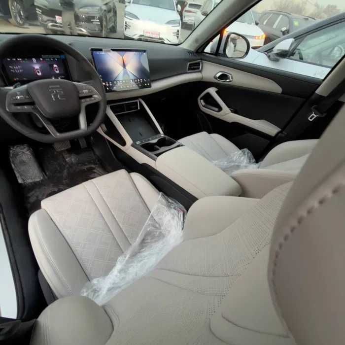 BYD YUAN UP smart drive