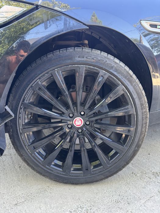 Jante jaguar F pace R Sport 265 40 R22 5x108