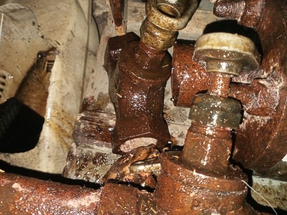 З А Д В И Ж К И  фланцы