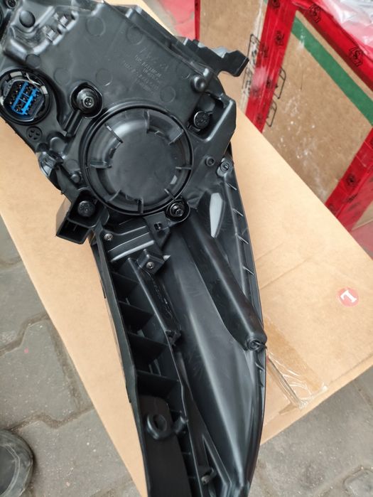 Хундай акцент фара 2020