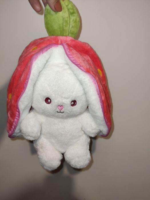 Pluș Iepurașul căpșunică