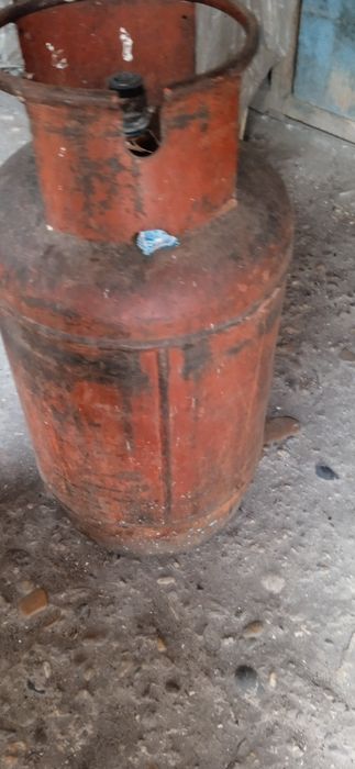 Продам балон газовый пустой.