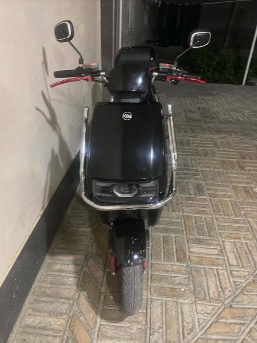 Elektro skuter wasat sport sotiladi