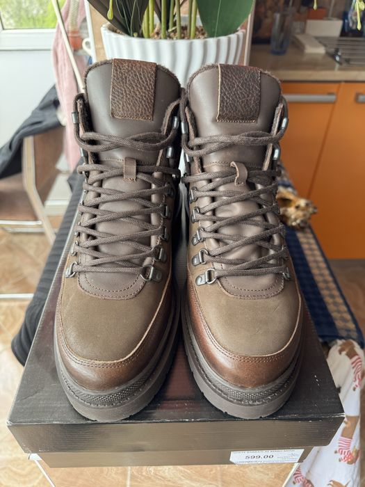 Vând Ghete din piele naturală IL Passo