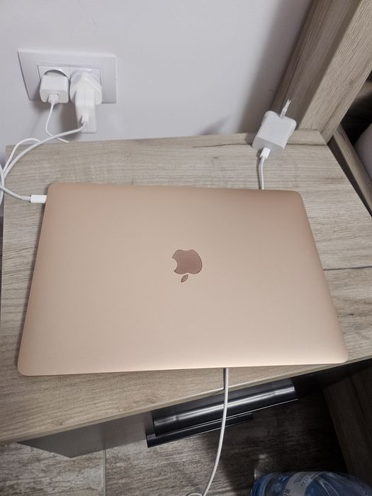 MacBook Air M1 13 2020 utilizat