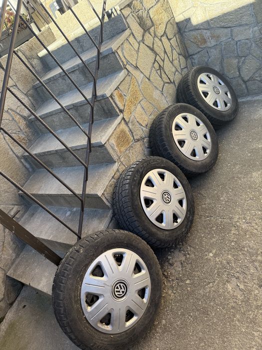 Железни джанти със зимни гуми 195/65/16