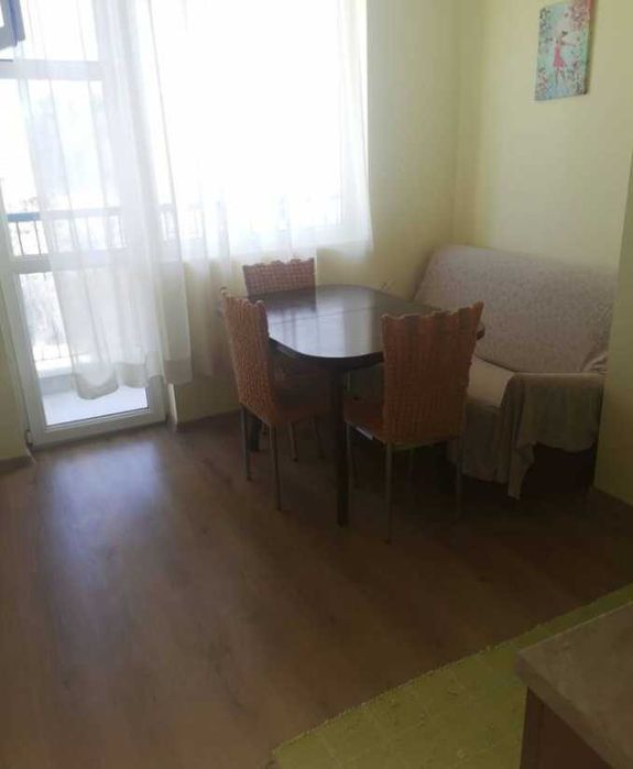 Дава се под наем Едностаен апартамент в Бургас, Лазур - 42 кв.м за 175 € - Снимка #2