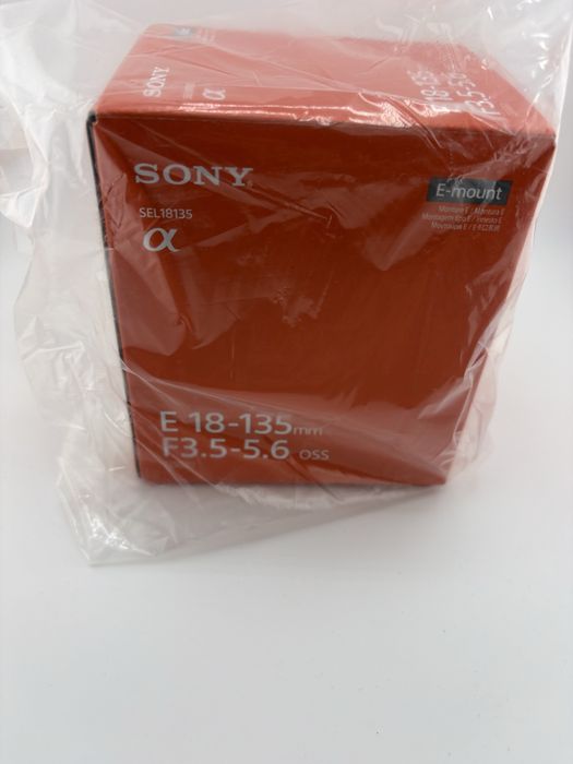 Sony 18-135mm F3.5-5.6 OSS Obiectiv Sony E