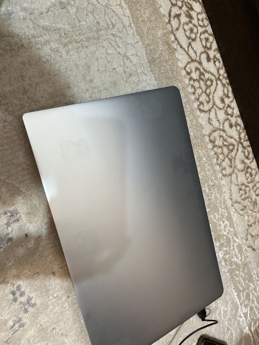 Ноутбук Lenovo!почти новый