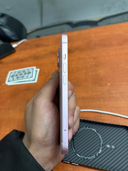 Айфон 15 128 гб розовый