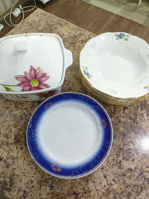 Продам тарелки б/у