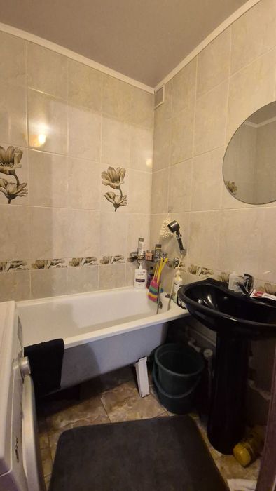 Продается 1-комн на Гульдер 1