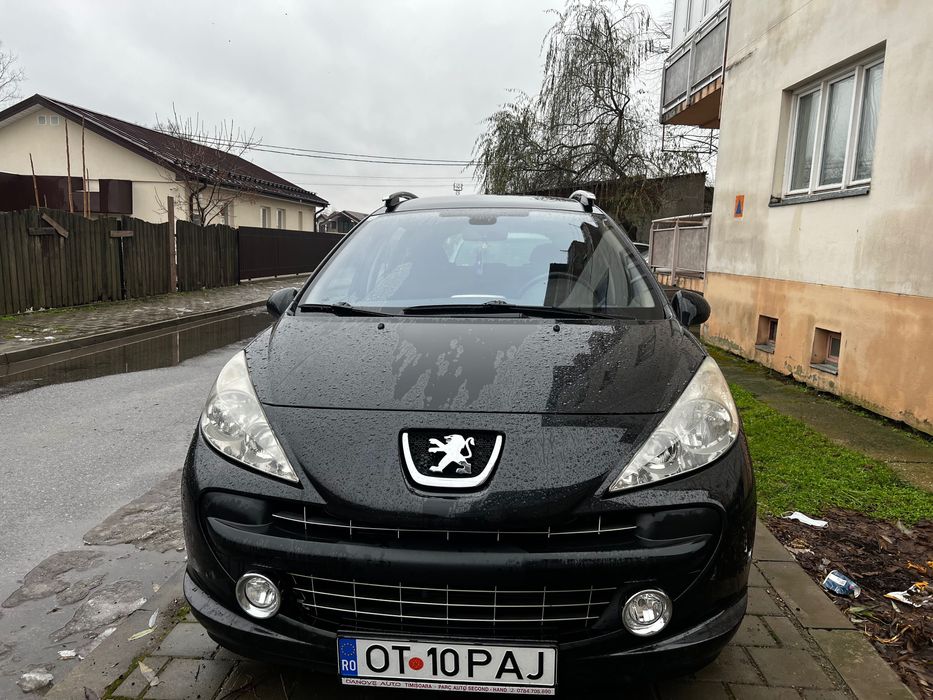 Vând Peugeot 207SW