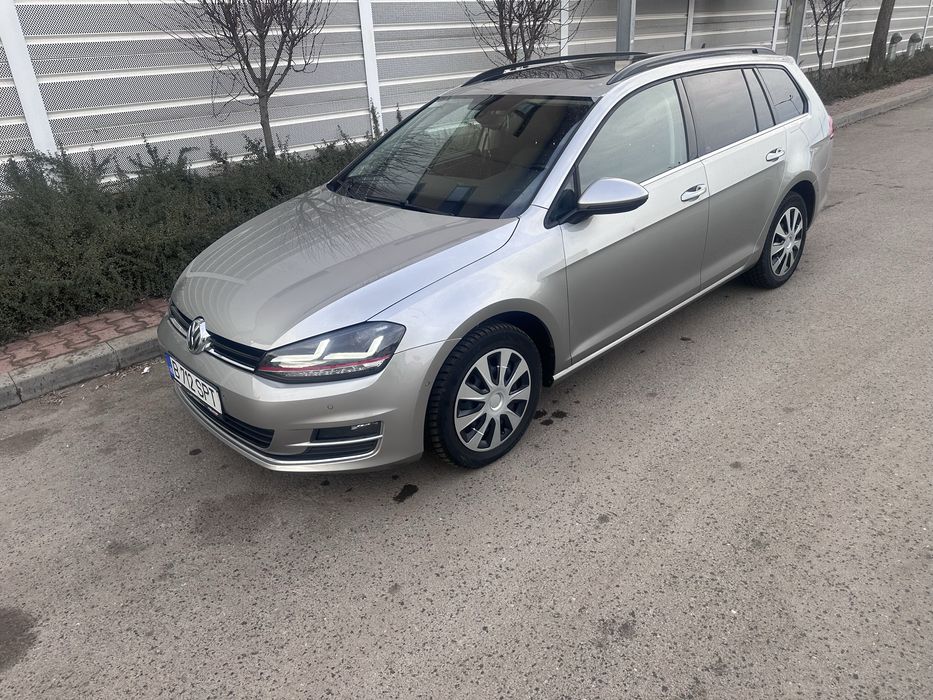 Golf 7 2.0 TDI DSG 2014 – Full dotări, întreținut, distribuție nouă