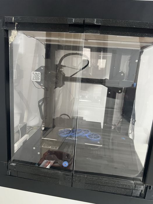 Imprimanta 3d ender3v2