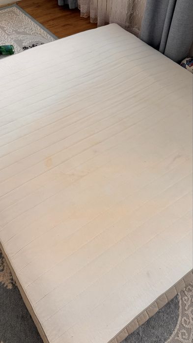 Продам матрас Икеа 180*200