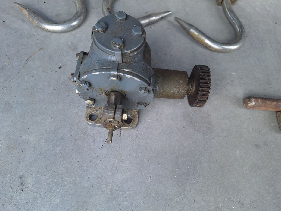 Циркуляр, Кран за CO2 и други