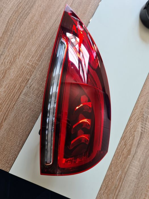 Stop stanga gle 2021