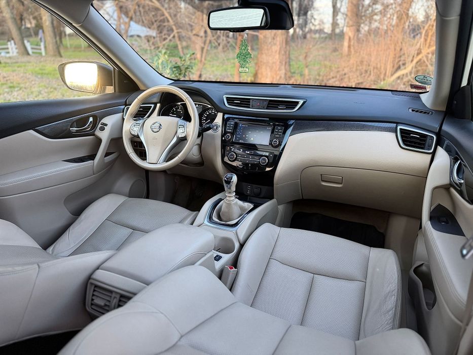 Nissan X-trail |Model Tekna|4x4la buton|Panoramic|Bi-Led|Navi|Camera