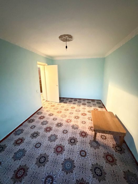 Срочно Продаеться 1-комнатная квартира городе Чирчике районе Акавак