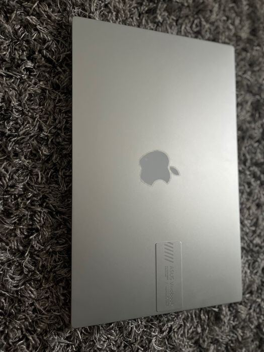 Vand Laptop Asus Vivobook S15