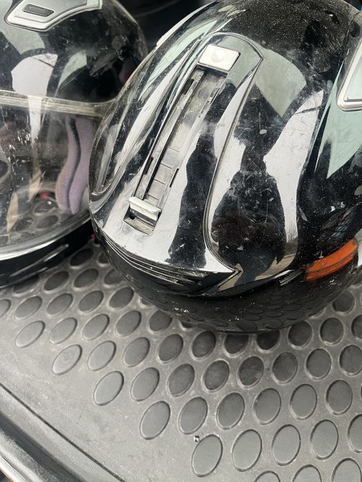 Каска HJC  мотор 2 бр 55€