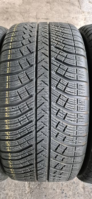 4 anvelope iarna Michelin 275/40/21.Pretul este pe bucata.
