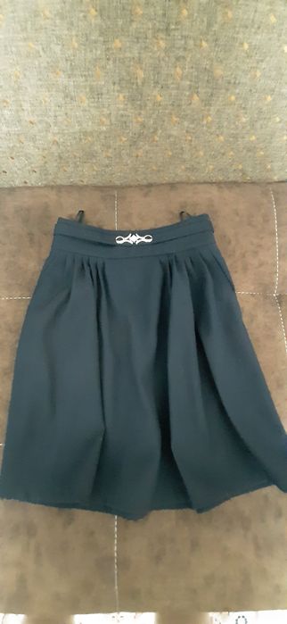 Продам юбки школьные