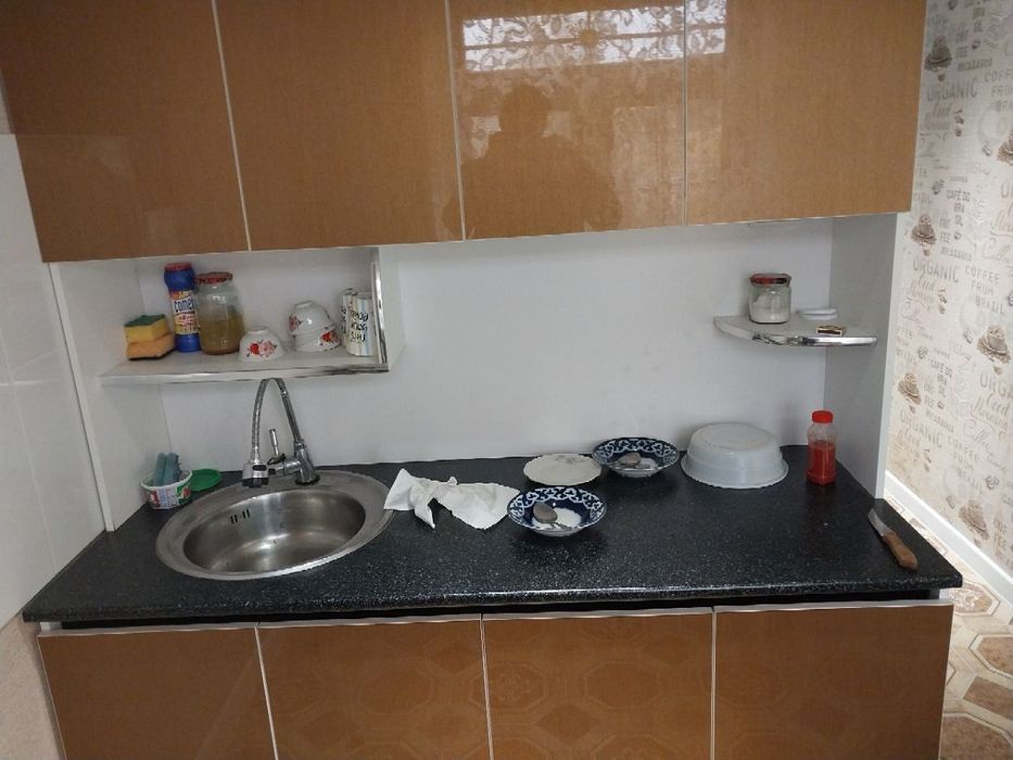 Срочно 1 хонали квартира сотилади!!!