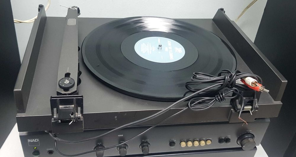 NAD 5120 pickup turntable vinil muzica vintage