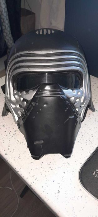 Masca autentica star wars Kylo Ren