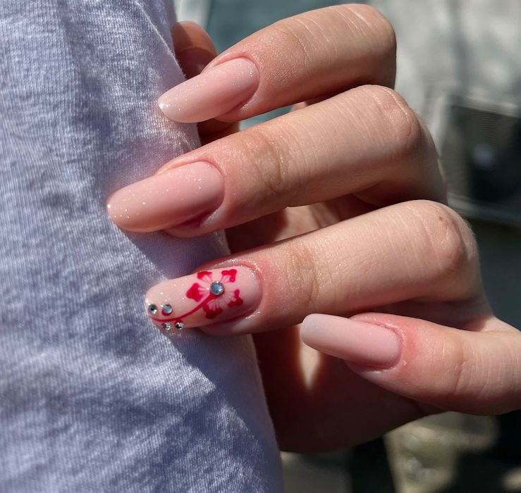 Unghii gel/ ojă semipermanentă/ REDUCERE 20% La prima programare