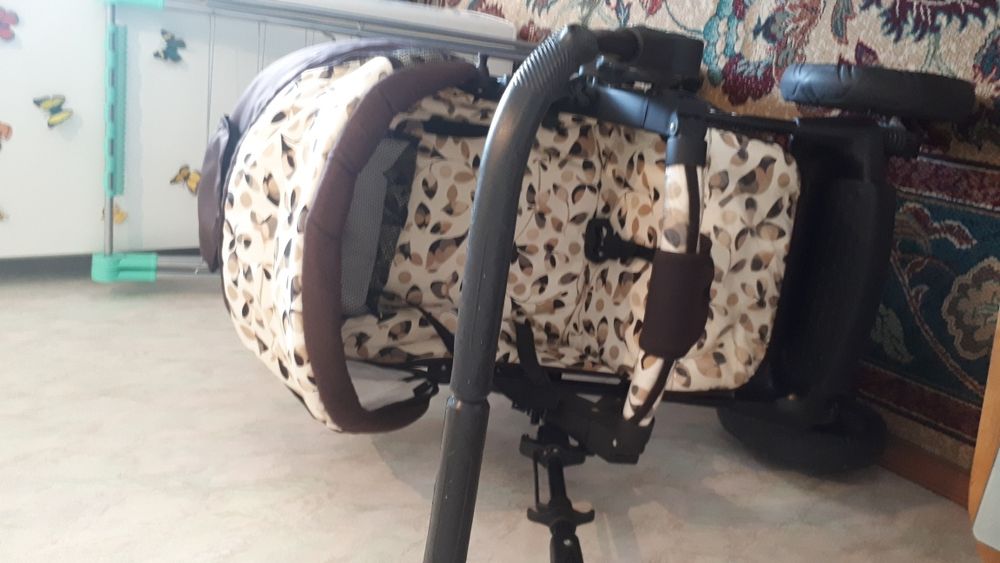 Продам коляску зима-лето.